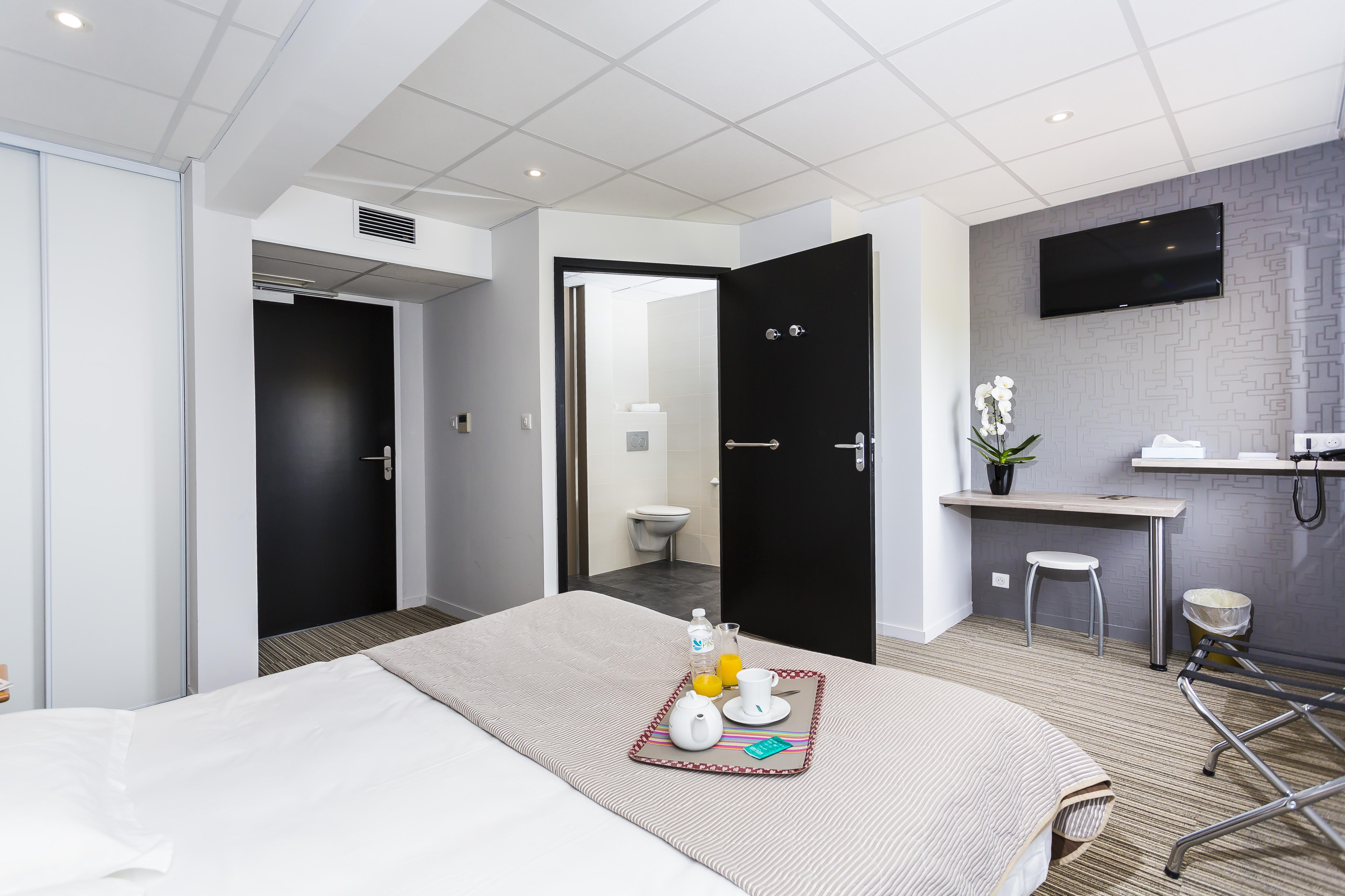 Logis Hotel Le Relais 비스카로세 외부 사진