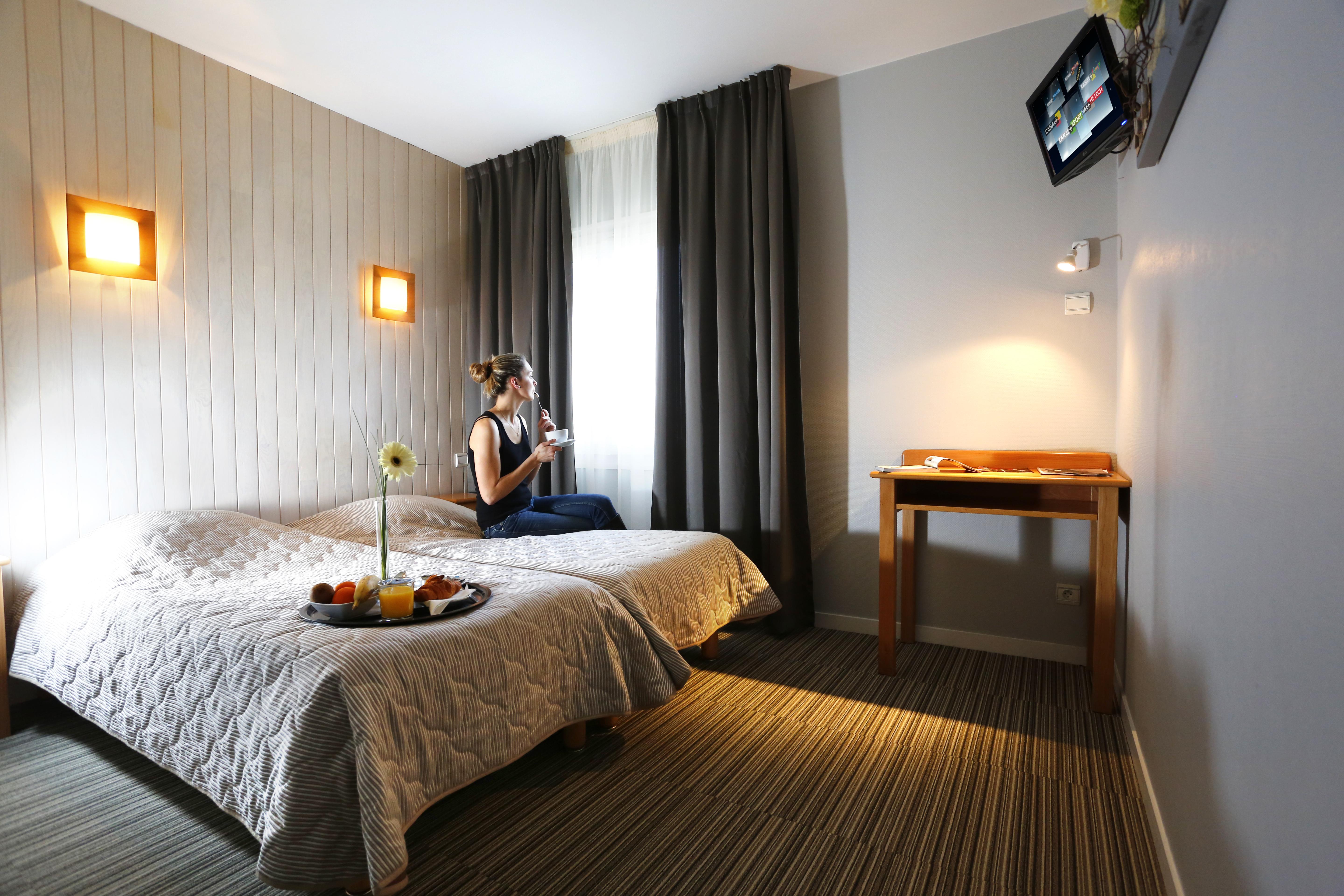 Logis Hotel Le Relais 비스카로세 외부 사진