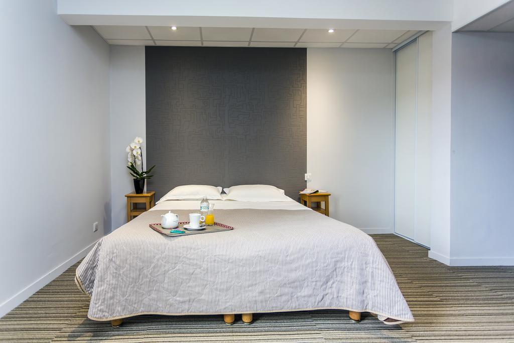 Logis Hotel Le Relais 비스카로세 외부 사진