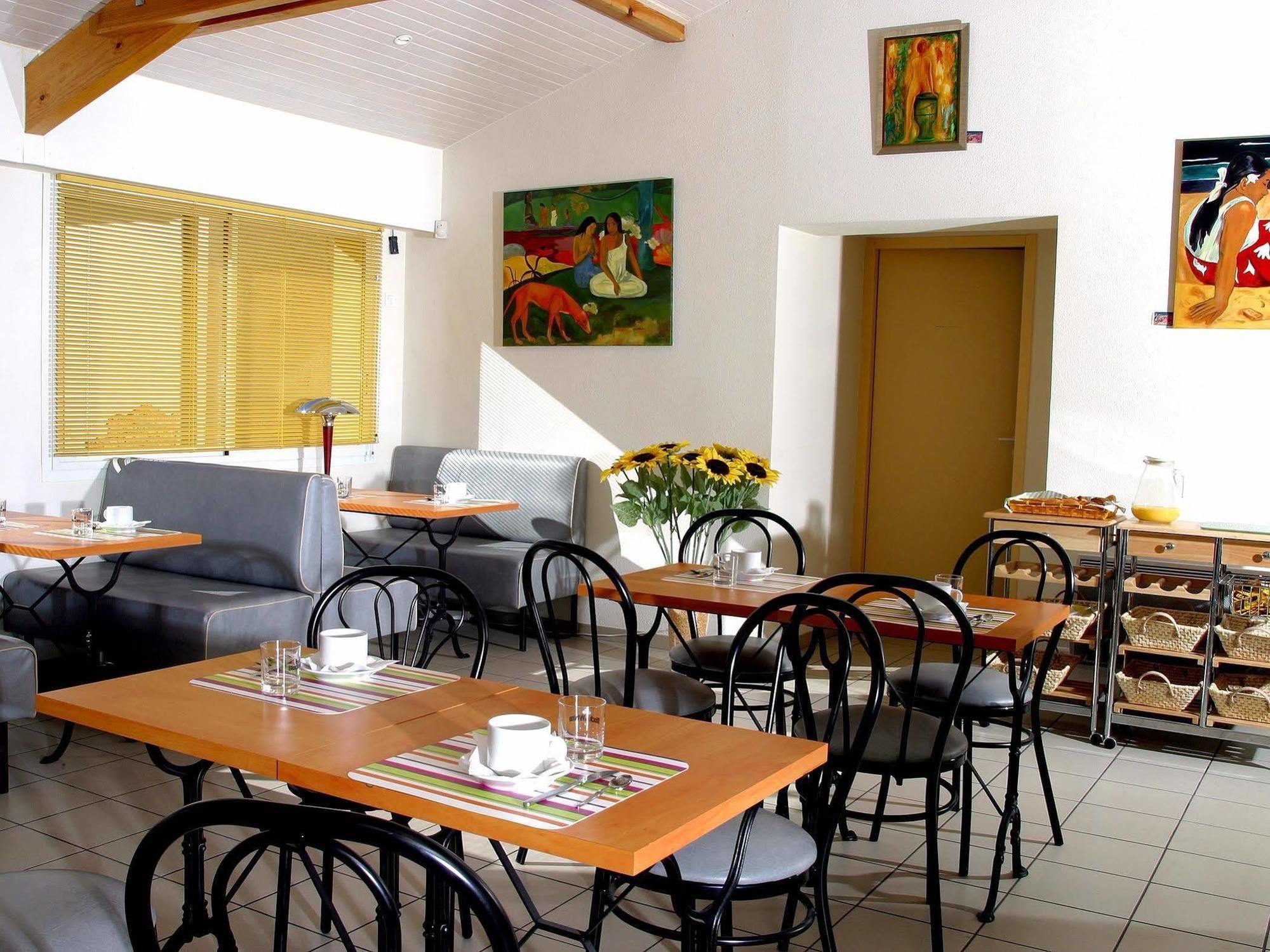 Logis Hotel Le Relais 비스카로세 외부 사진